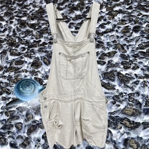 White denim American Eagle Overall